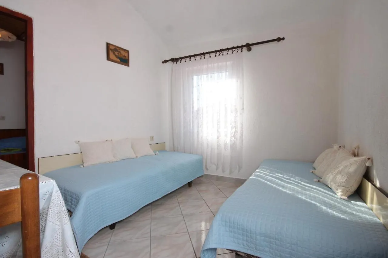 Apartments With Wifi Stivan, Cres - 382