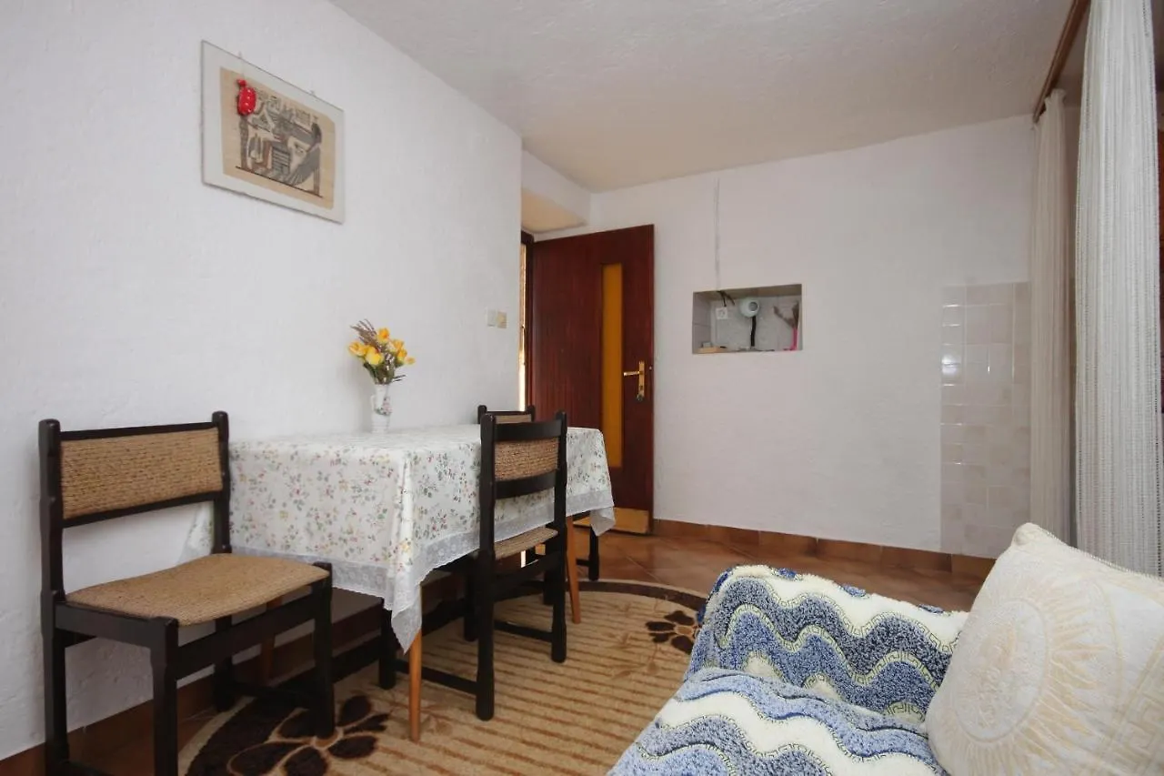 Apartments With Wifi Stivan, Cres - 382