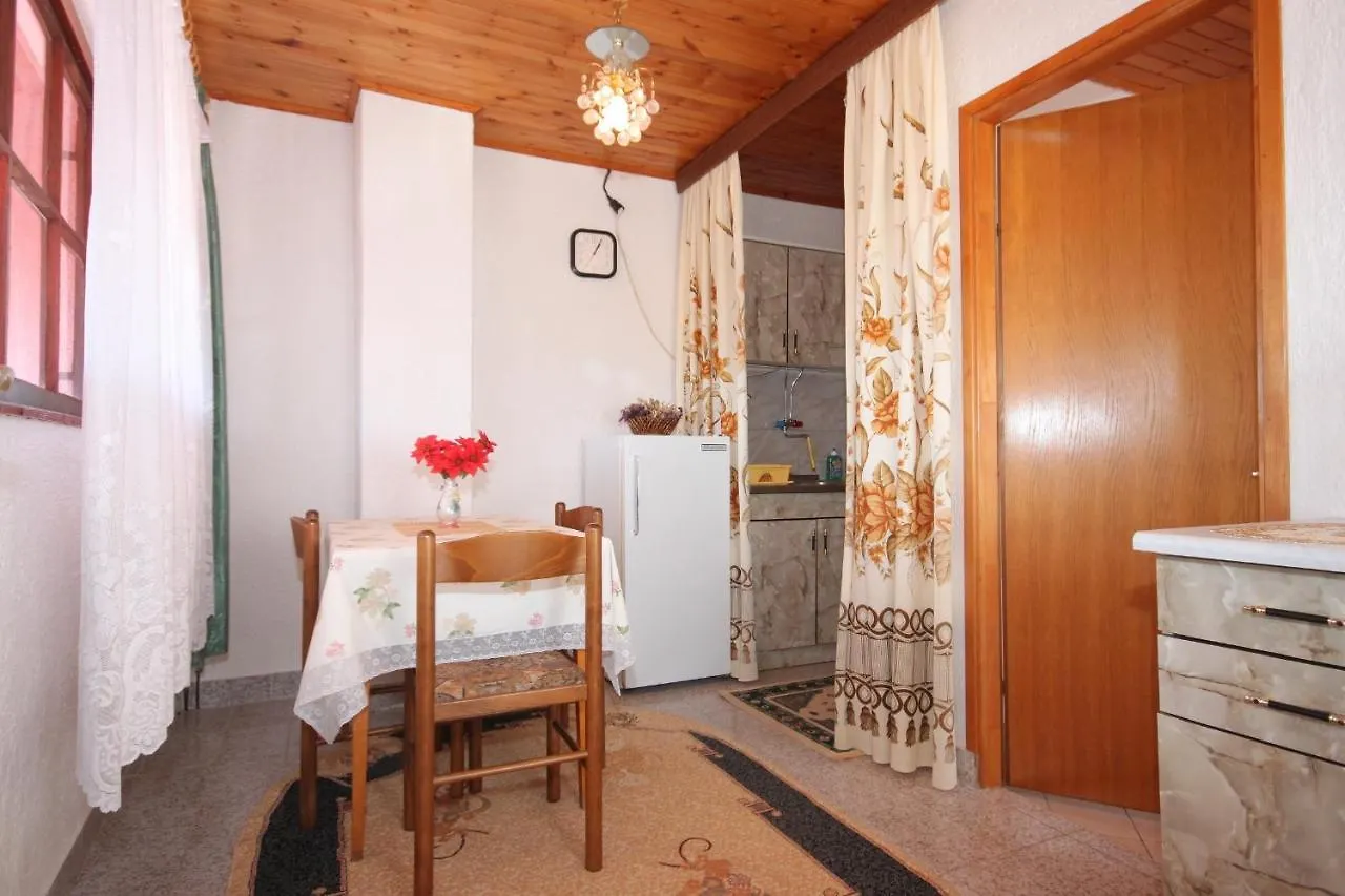 Apartments With Wifi Stivan, Cres - 382
